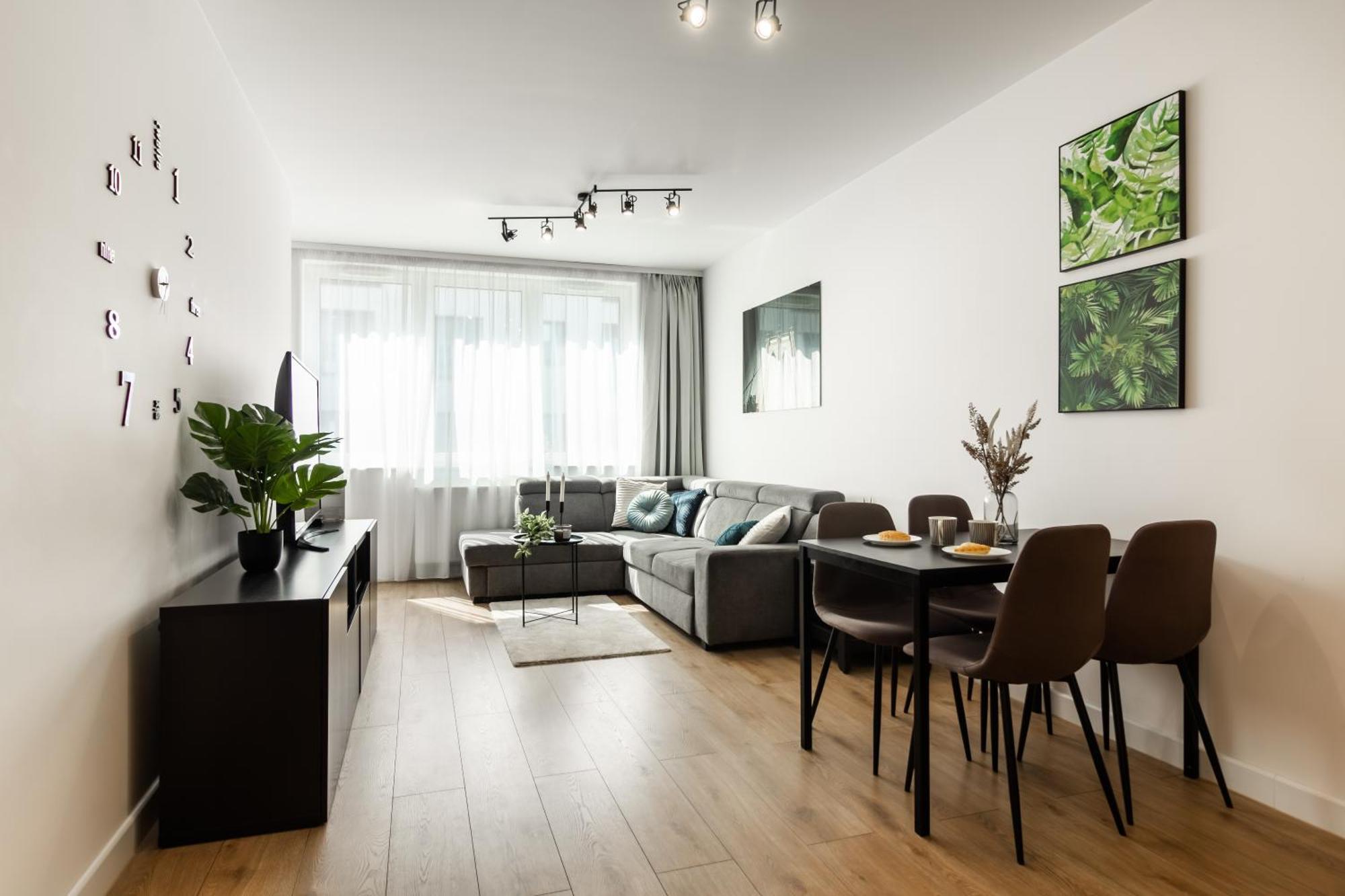 Apartament Near Sky Tower Free Parking For 2 Cars Breslavia Exterior foto