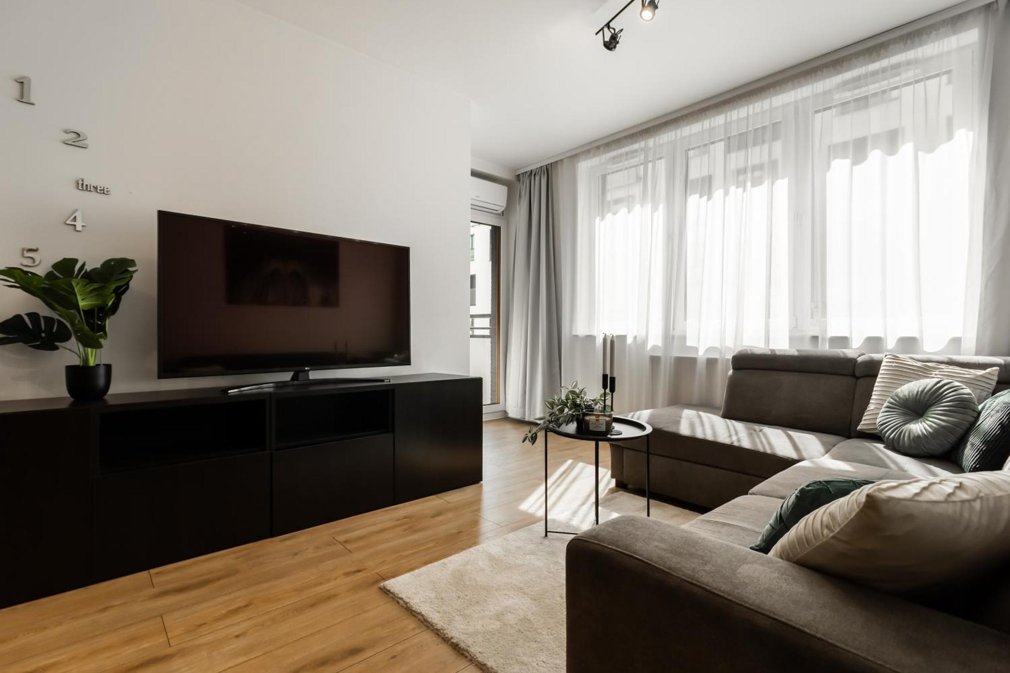 Apartament Near Sky Tower Free Parking For 2 Cars Breslavia Exterior foto